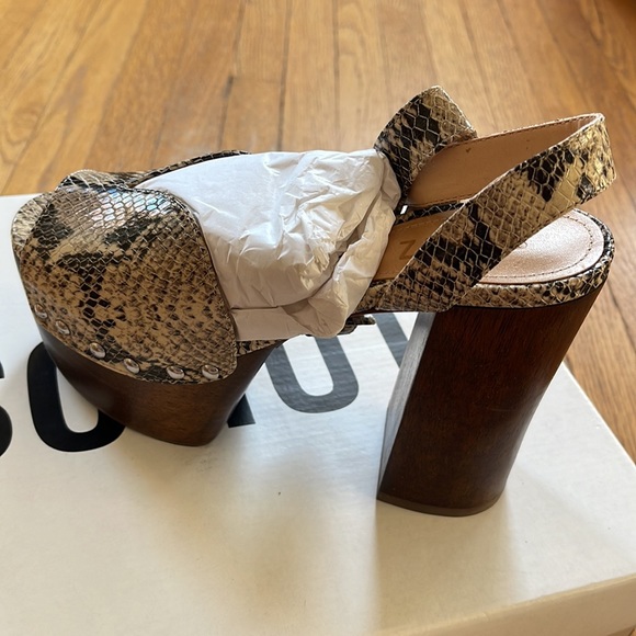 Schutz "Lubiana" Platforms Snake Embossed NEW! - Picture 6 of 8